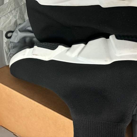 BALENCIAGA SPEED TRAINER - Picture 4 of 5
